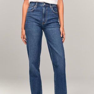 Curve Love Ultra High Rise 90's Straight Jean Size 20 Dark Wash